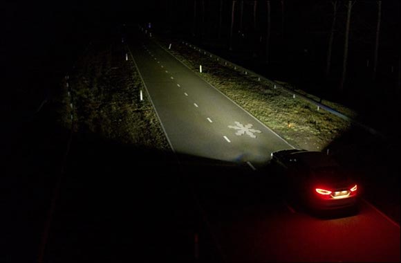 Ford Headlight Tech Helps Keep Drivers' Eyes on the Road