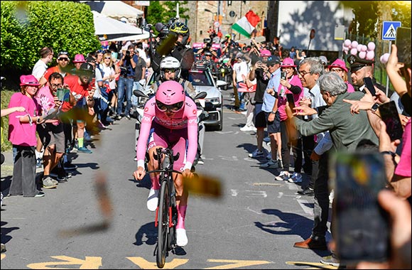 Pogačar prevails in Perugia time trial at Giro D'Italia