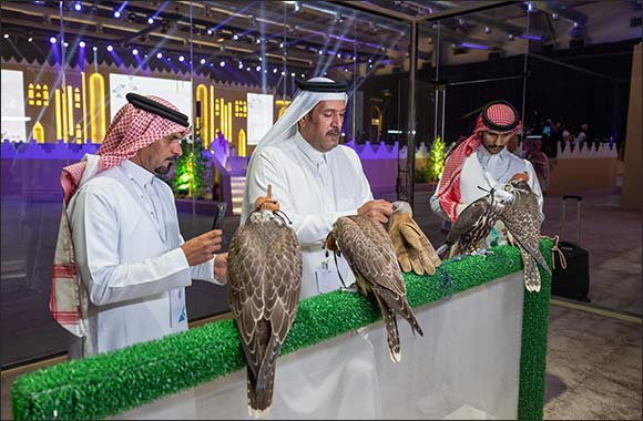 Saudi Arabia's Premier Auction Event Brings Together Global Falcon Breeders to Riyadh