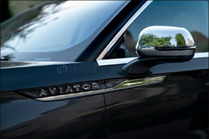 Help Your Lincoln's Paint Pop from Garage Grunge to Showroom Finish