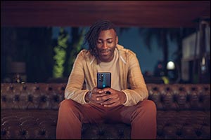Game-Changing Motorola Edge 30 PRO Lands in KSA