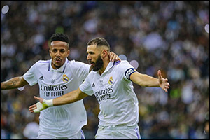 Real Madrid Beat Valencia to Reach Spanish Super Cup Final